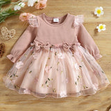 Vestido Floral - Mangas com Babados Bordados e Frente com Laço